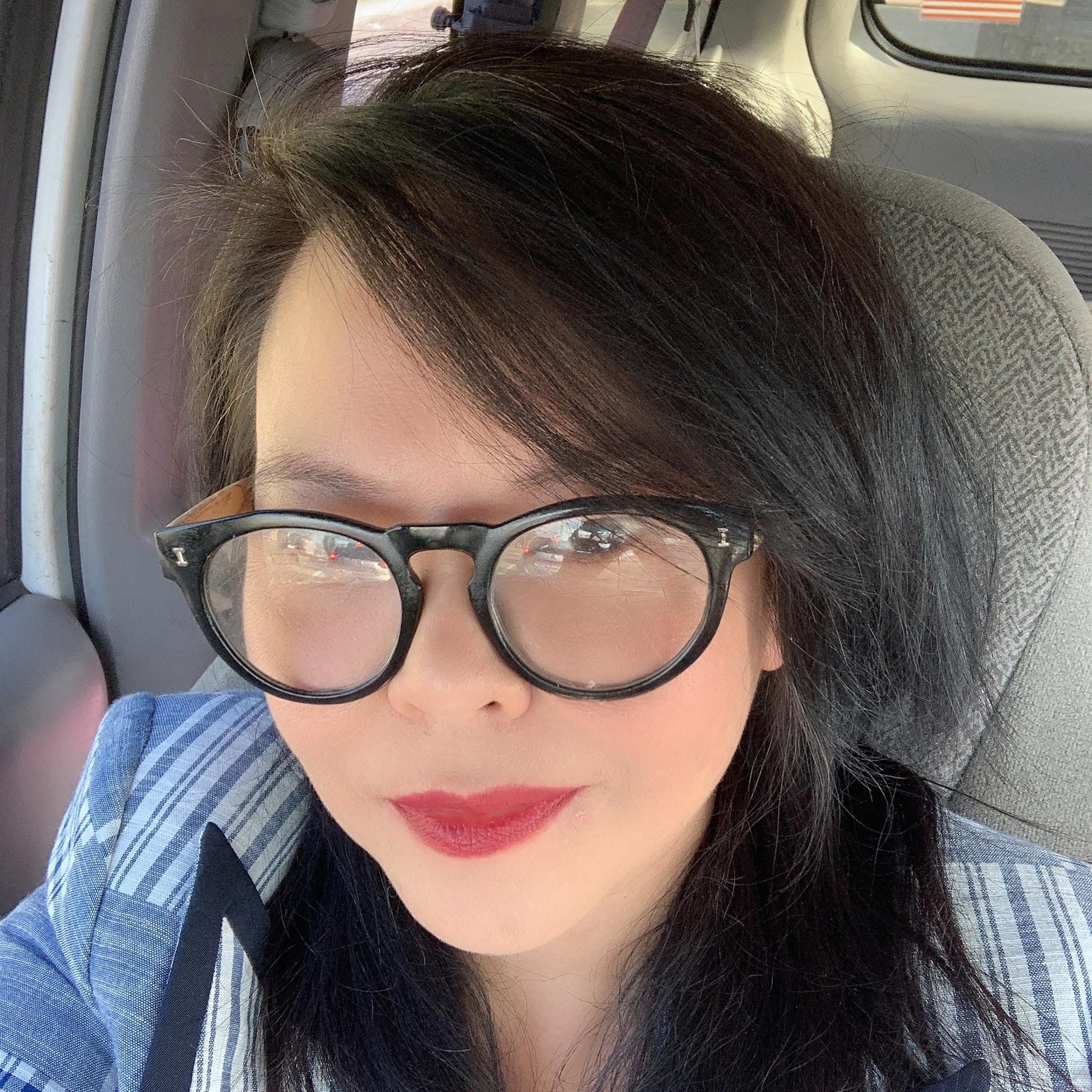 Business Development Manager - Amanda Nguyen